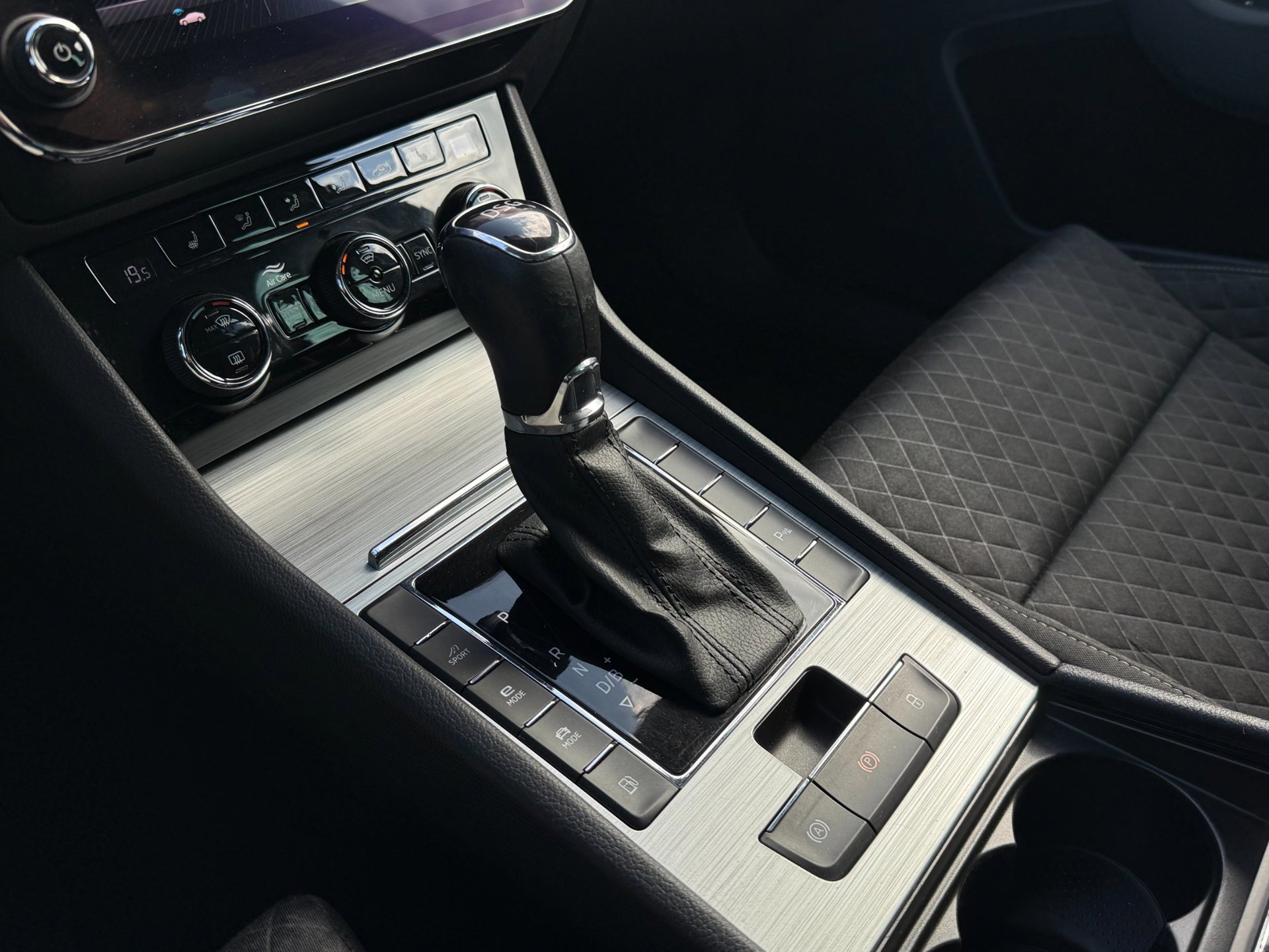 Skoda Superb Combi