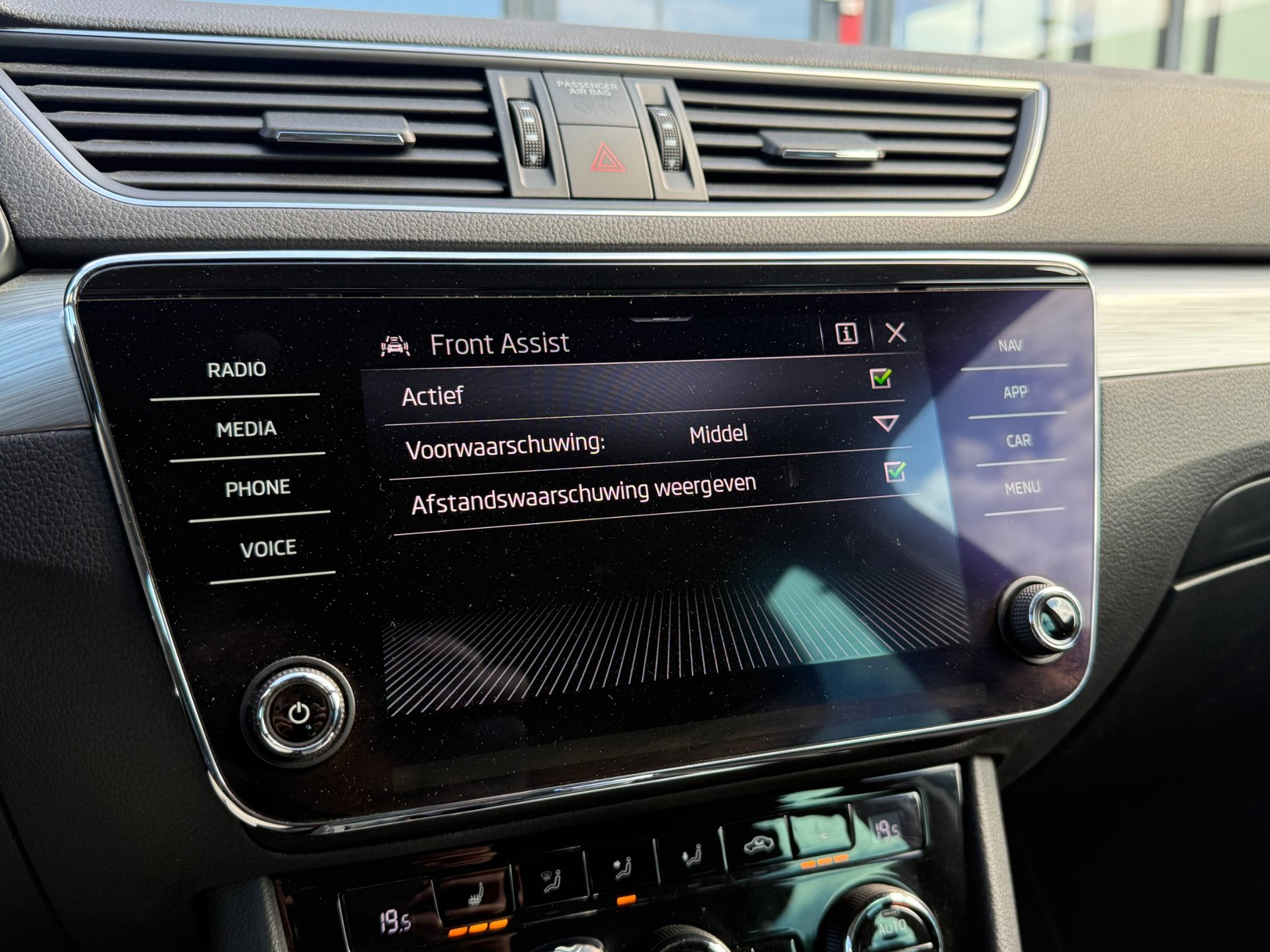 Skoda Superb Combi