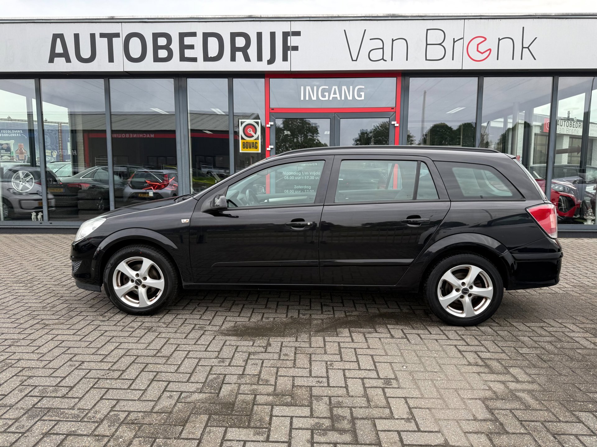 Opel Astra Wagon
