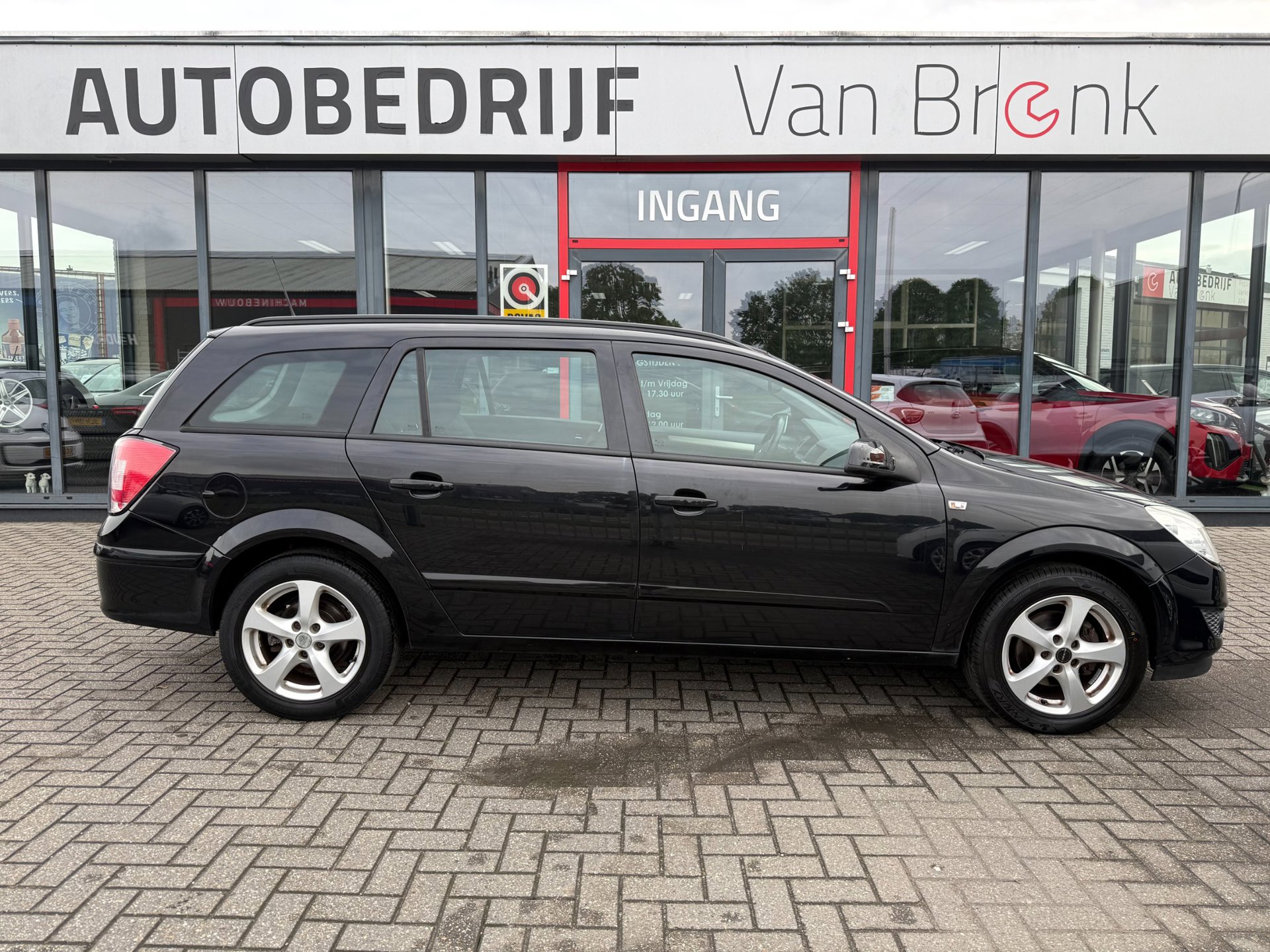Opel Astra Wagon