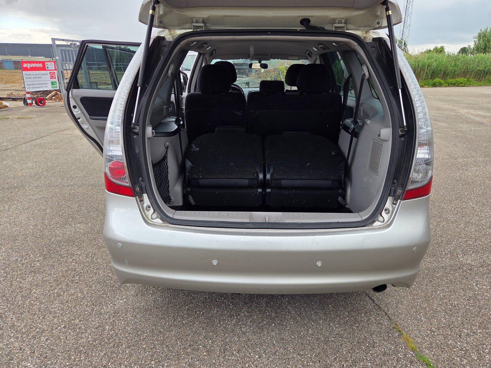 Mitsubishi Grandis