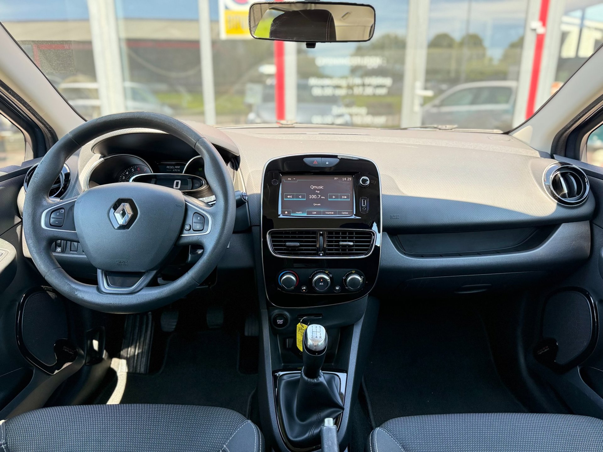 Renault Clio Estate