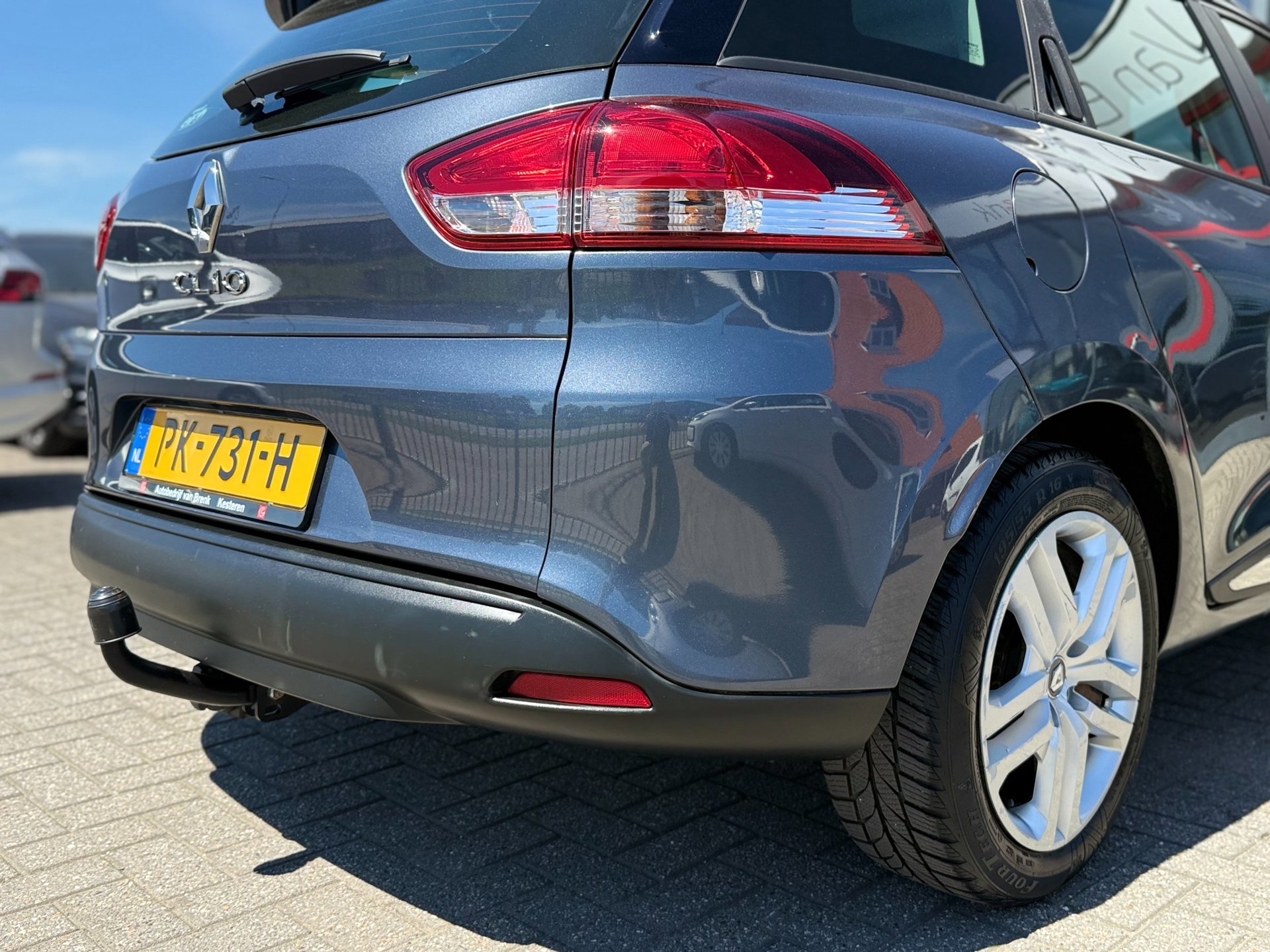 Renault Clio Estate