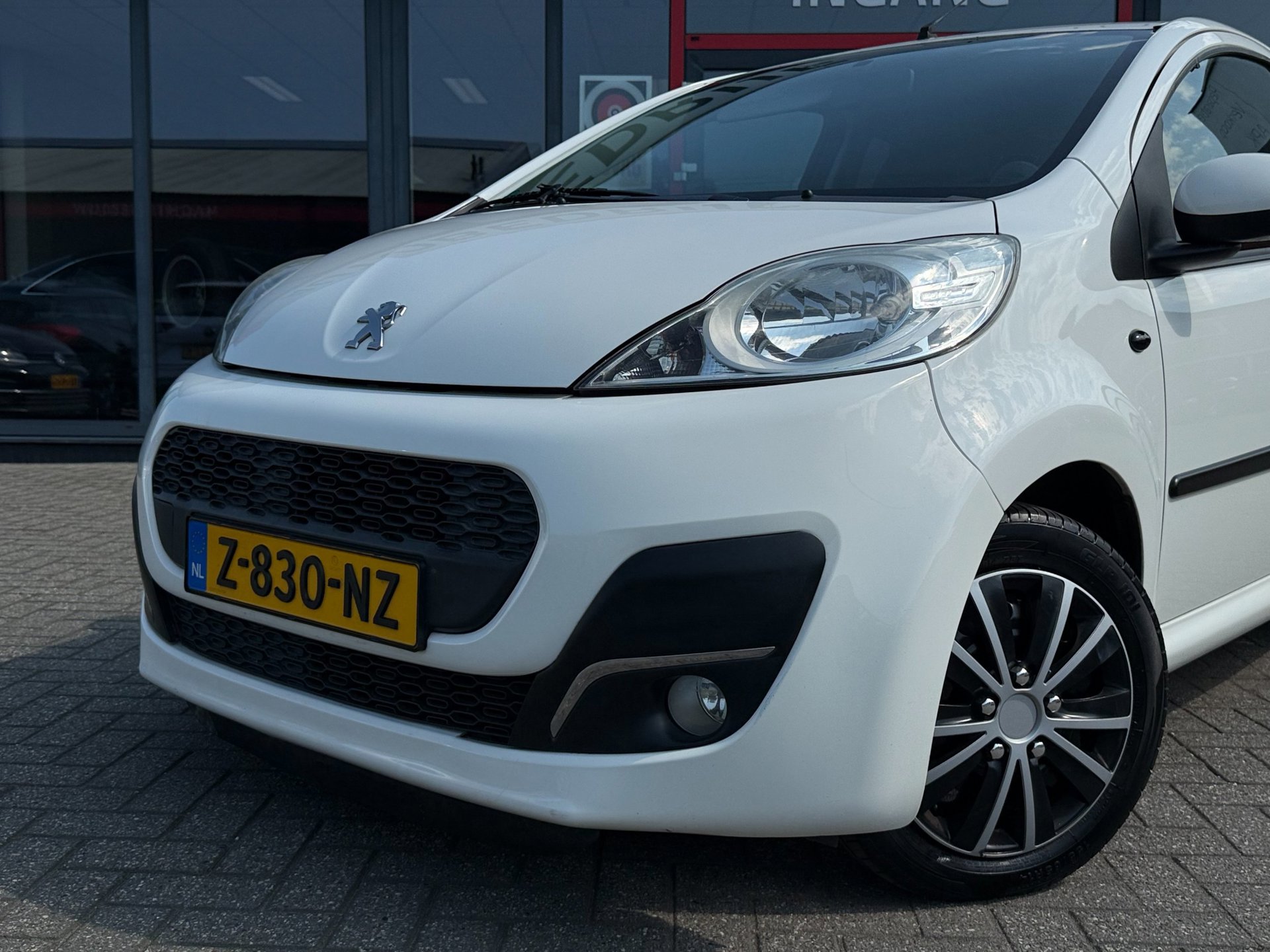 Peugeot 107