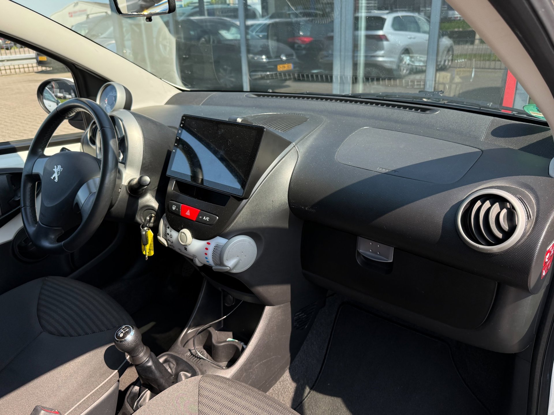 Peugeot 107