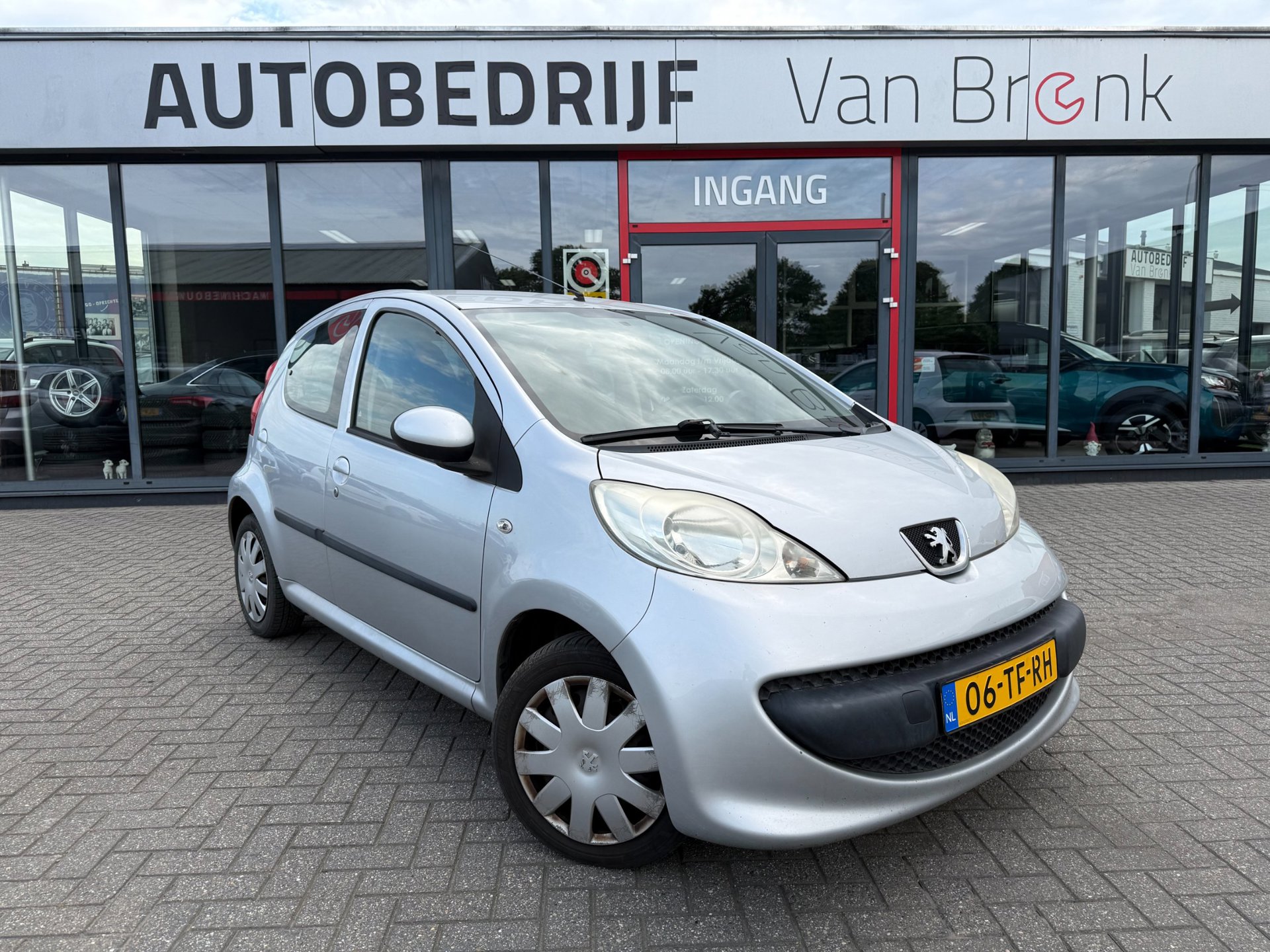 Peugeot 107