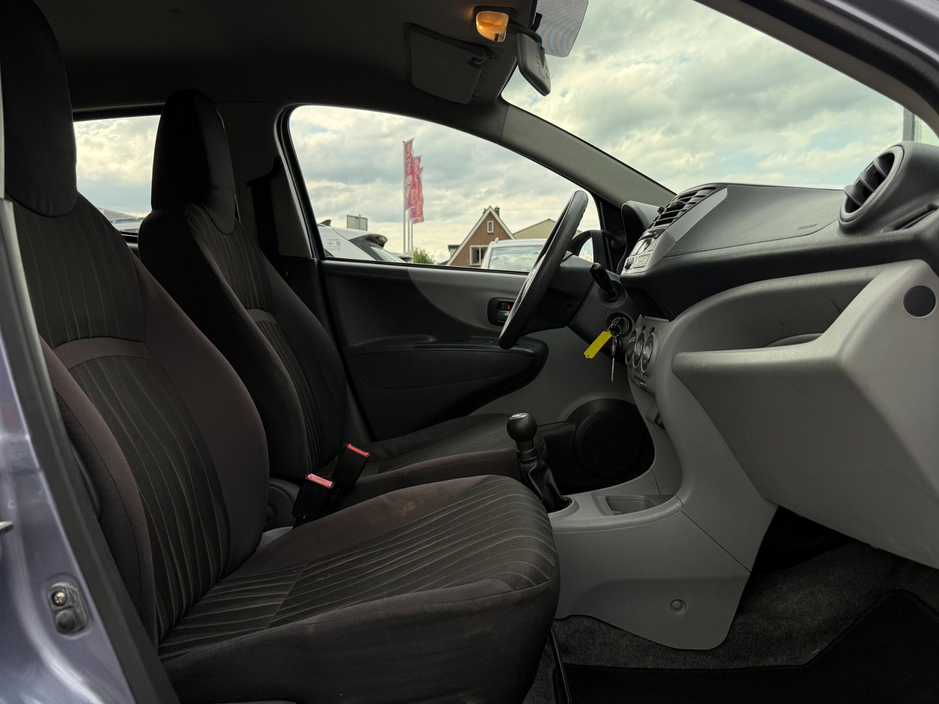 Nissan Pixo