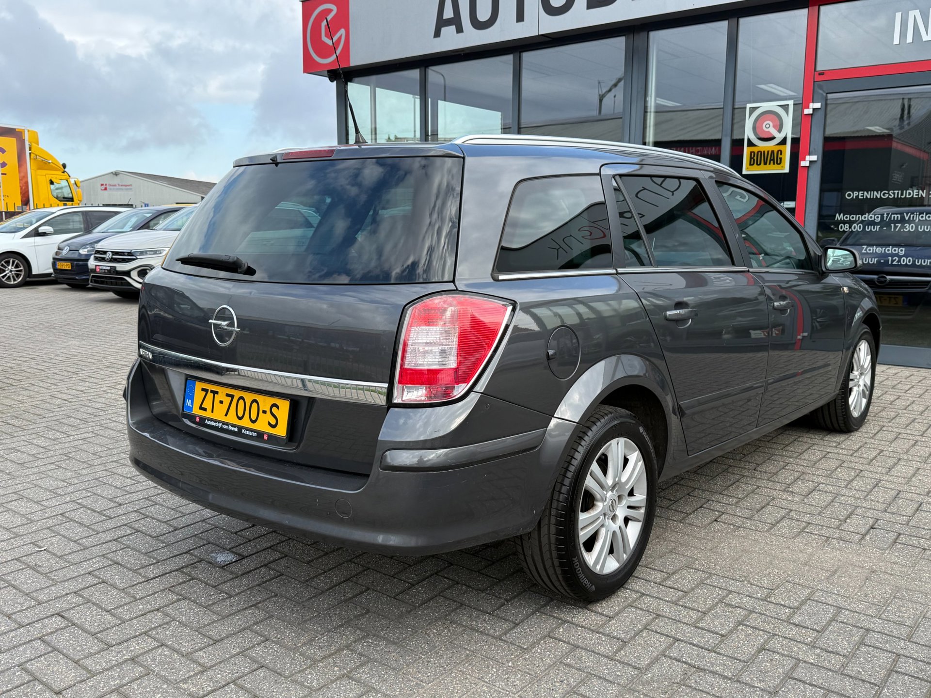 Opel Astra Wagon