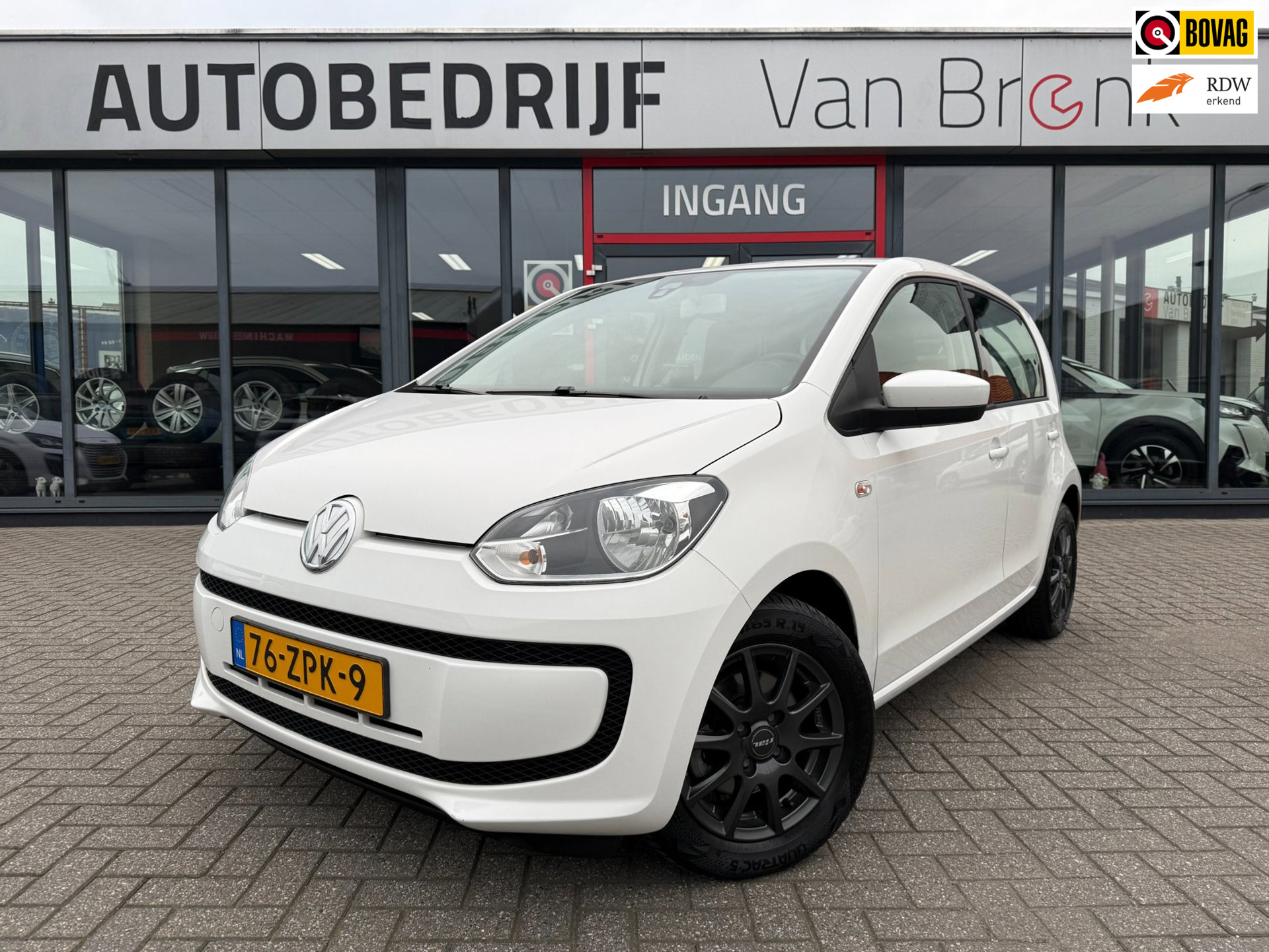 Volkswagen up!