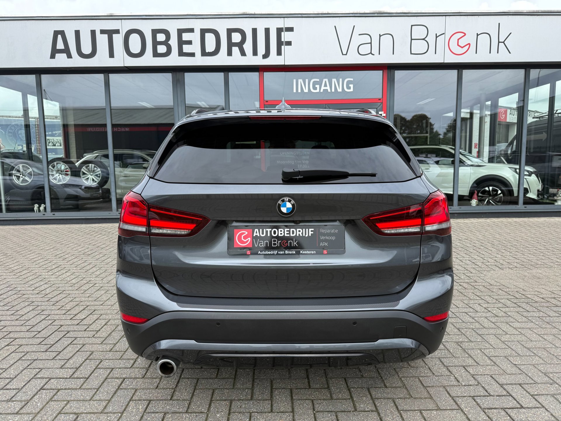 BMW X1